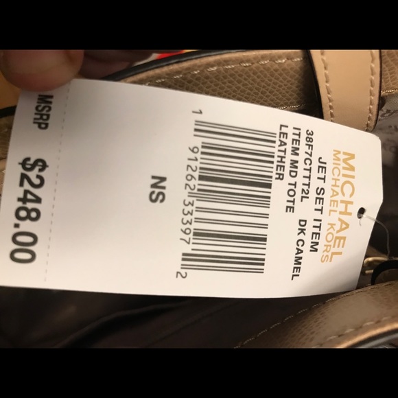 New, Michael Kora Jet Set leather tote in camel - Picture 7 of 10